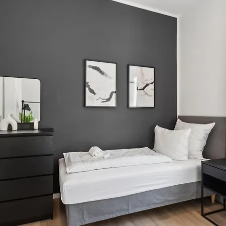 Shiny Homes - Modern & Cozy In Mitte ビーレフェルト