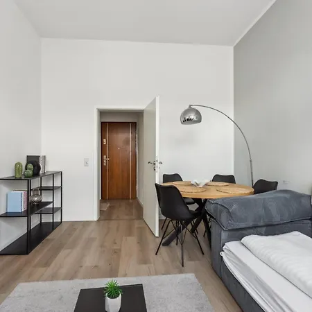 Shiny Homes - Modern & Cozy In Mitte