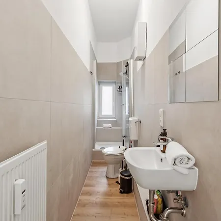 Apartamento Shiny Homes - Modern & Cozy In Mitte