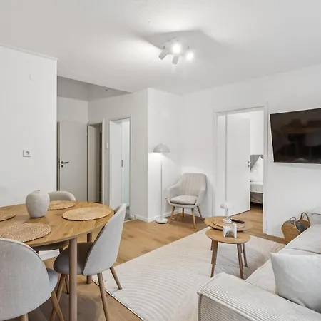 Shiny Homes - Modern & Cozy In Mitte ビーレフェルト